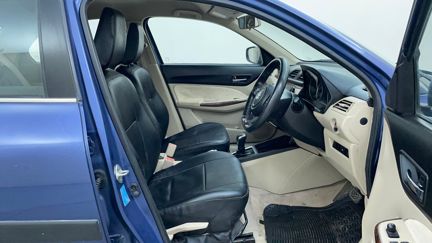 Used 2017 Maruti Suzuki Dzire ZXi AMT Petrol Automatic interior RIGHT SIDE FRONT DOOR CABIN VIEW