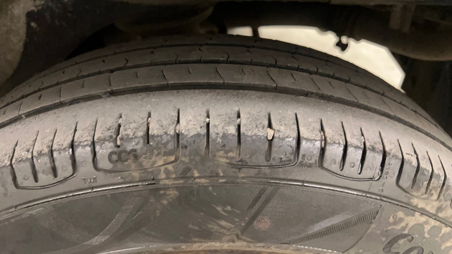Used 2013 Maruti Suzuki A-Star VXI Petrol Manual tyres LEFT REAR TYRE TREAD VIEW