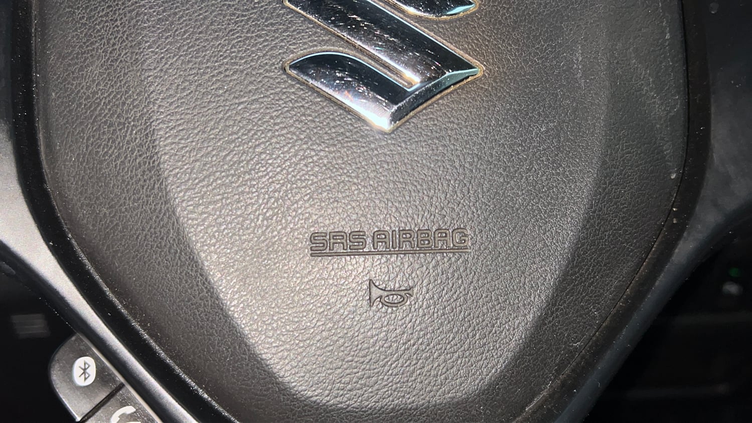 Used 2015 Maruti Suzuki Baleno Zeta 1.2 Petrol Manual top_features Airbags