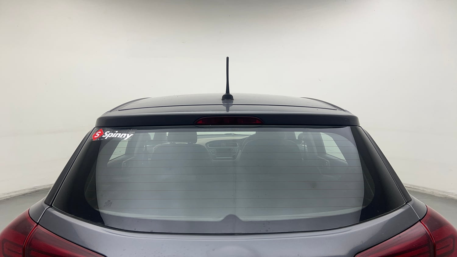 Used 2019 Hyundai Elite i20 Sportz Plus 1.2 Petrol Manual exterior BACK WINDSHIELD VIEW
