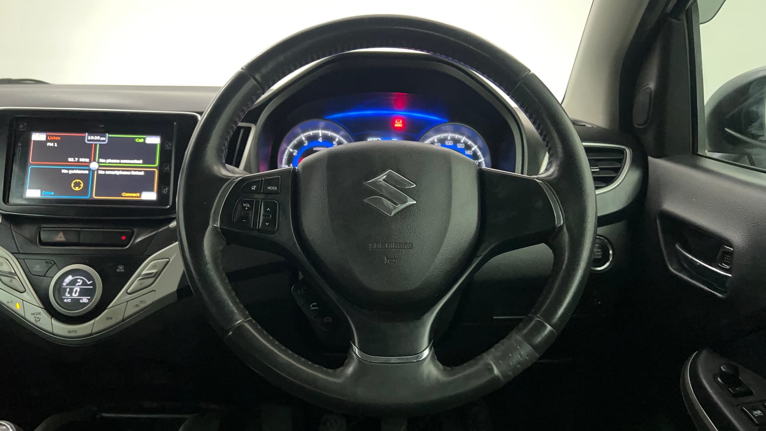 Used 2016 Maruti Suzuki Baleno Alpha 1.2 Petrol Manual interior STEERING VIEW
