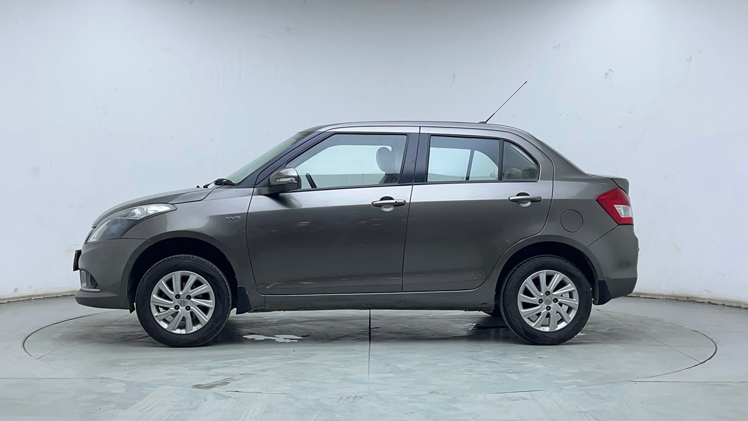 Used 2015 Maruti Suzuki Swift Dzire ZXI Petrol Manual exterior LEFT SIDE VIEW
