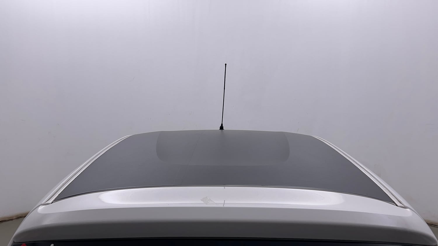 Used 2022 Renault Kwid RXT 1.0 (O) Petrol Manual exterior EXTERIOR ROOF VIEW