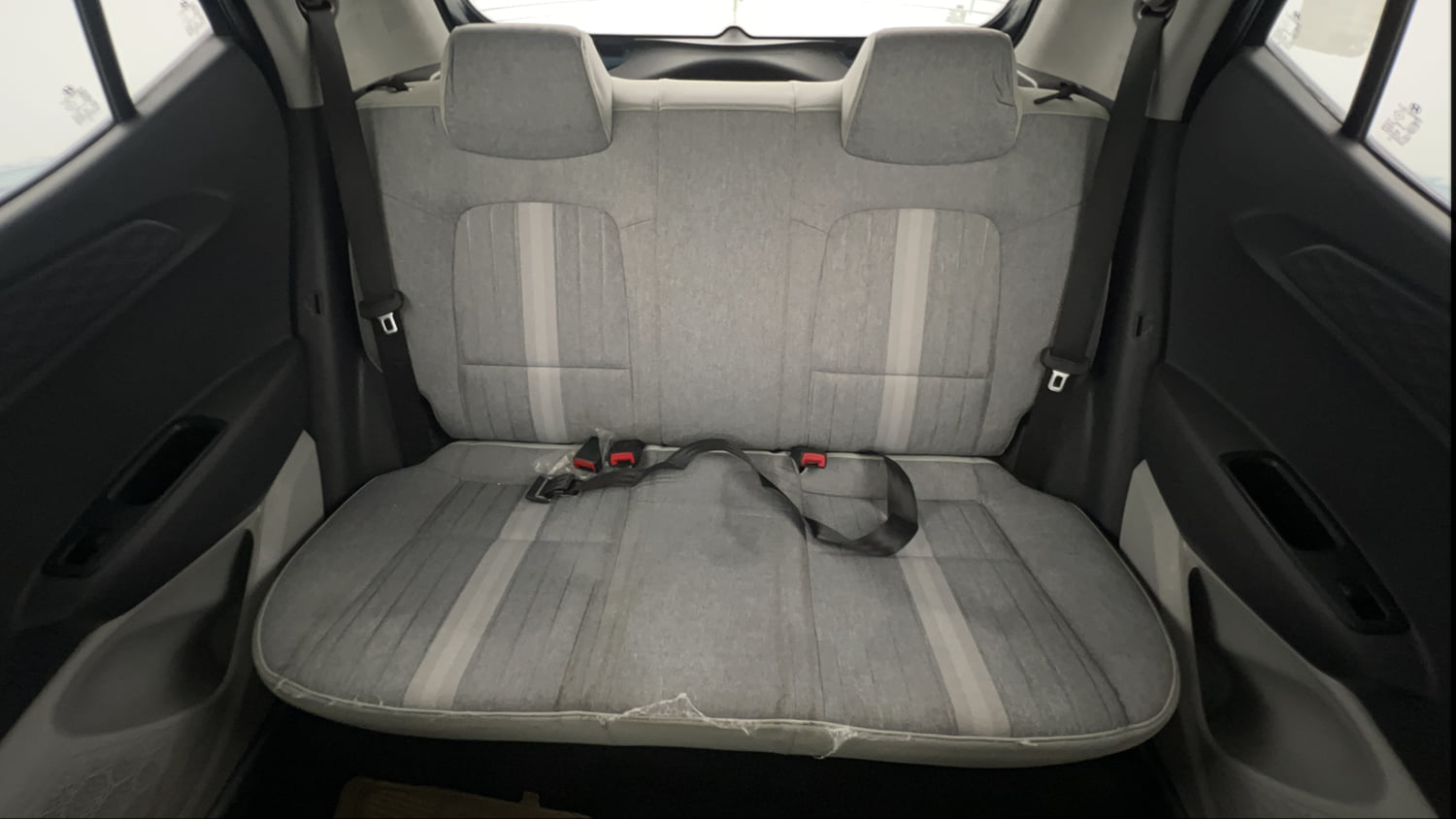 Used 2021 Hyundai Grand i10 Nios Sportz 1.2 Kappa VTVT Petrol Manual interior REAR SEAT CONDITION VIEW