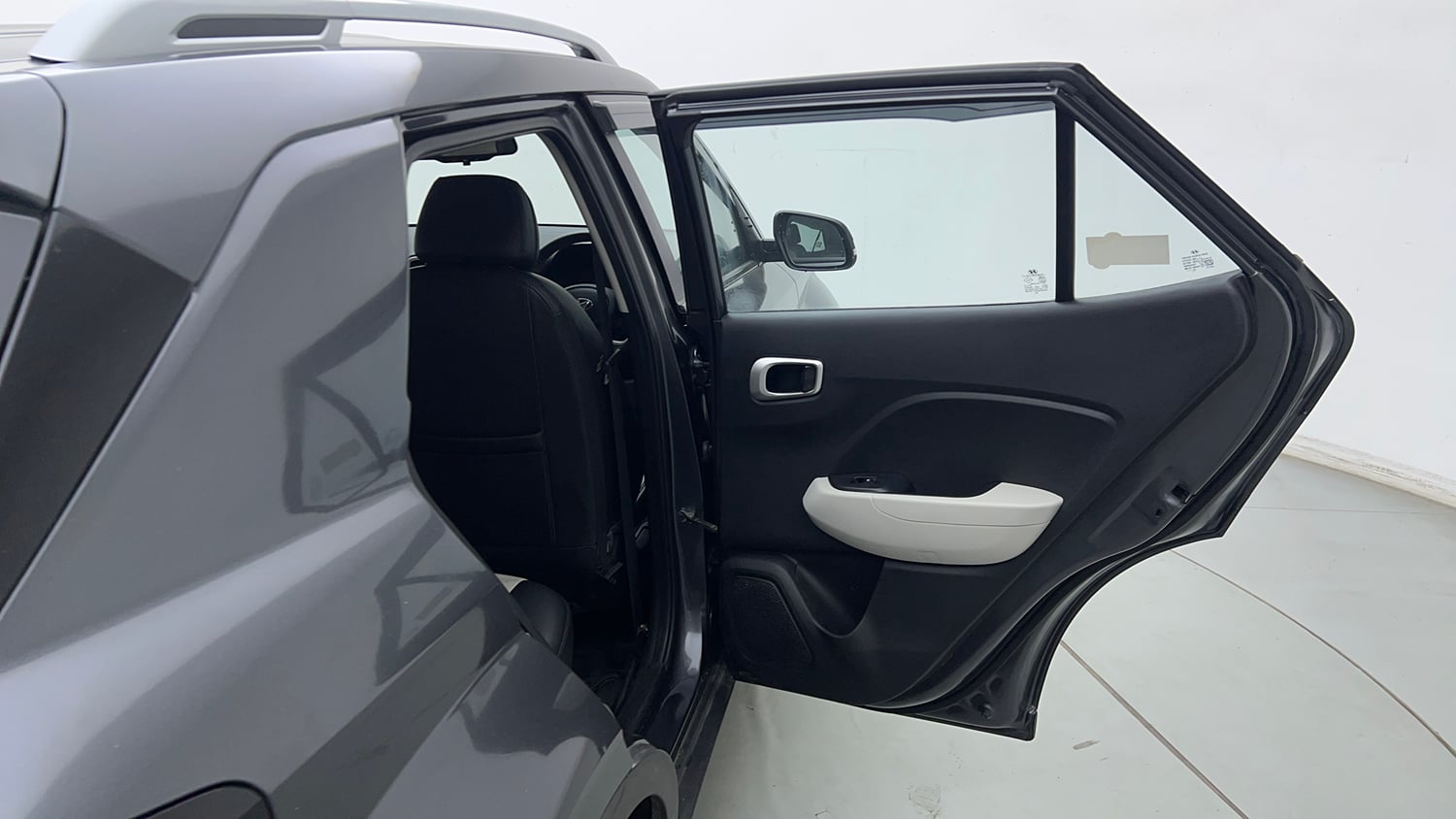 Used 2022 Hyundai Venue SX 1.2 Petrol Petrol Manual interior RIGHT REAR DOOR OPEN VIEW