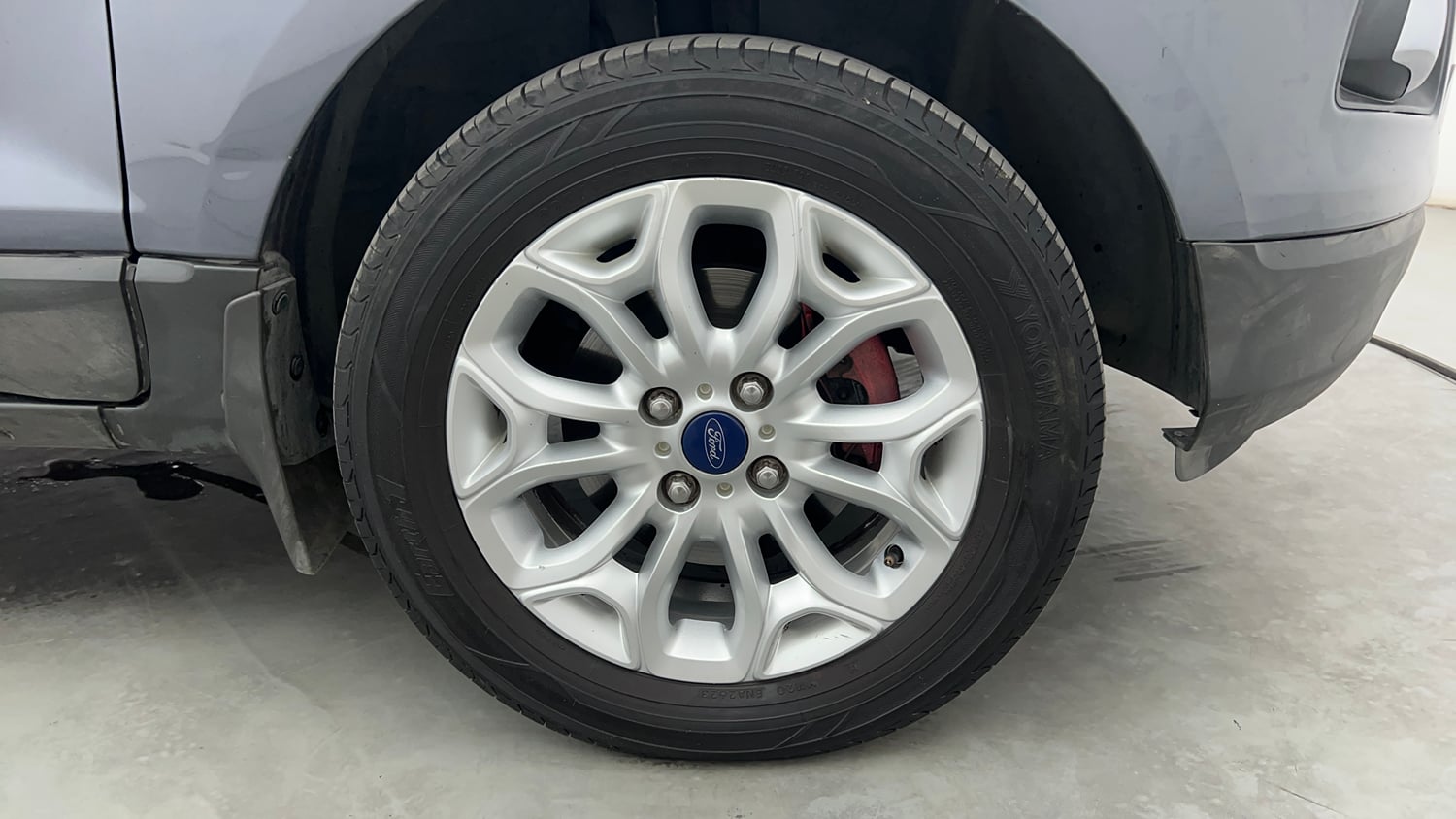 Used 2017 Ford EcoSport Titanium 1.5L Ti-VCT AT Petrol Automatic tyres RIGHT FRONT TYRE RIM VIEW