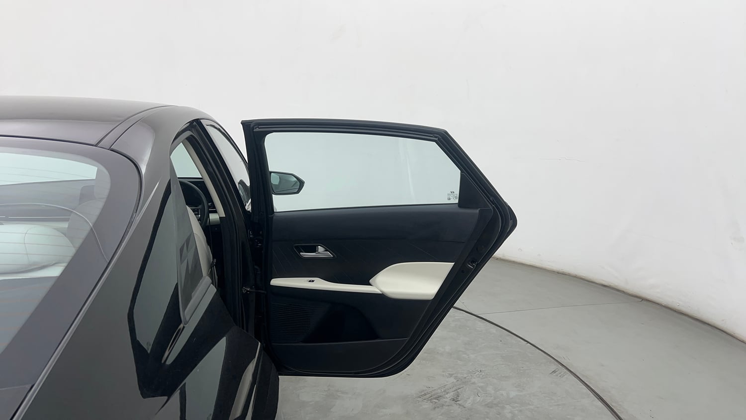Used 2023 Hyundai Verna S 1.5 Petrol MT Petrol Manual interior RIGHT REAR DOOR OPEN VIEW