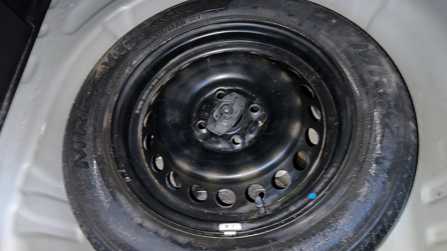 Used 2019 Maruti Suzuki Baleno Delta Petrol Manual tyres SPARE TYRE VIEW