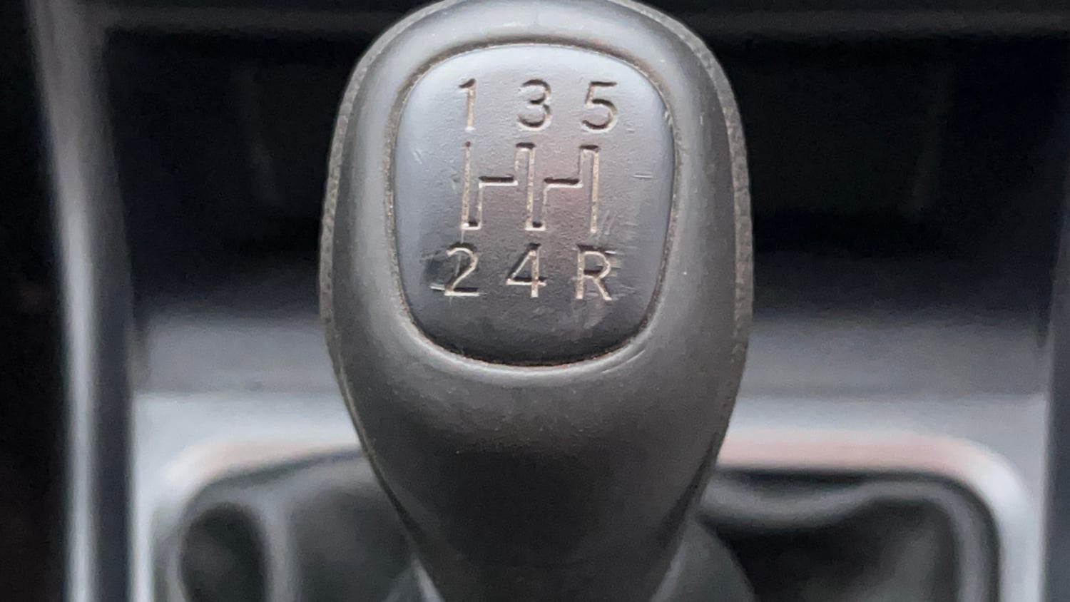 Used 2020 Tata Altroz XE Petrol Petrol Manual interior GEAR  KNOB VIEW