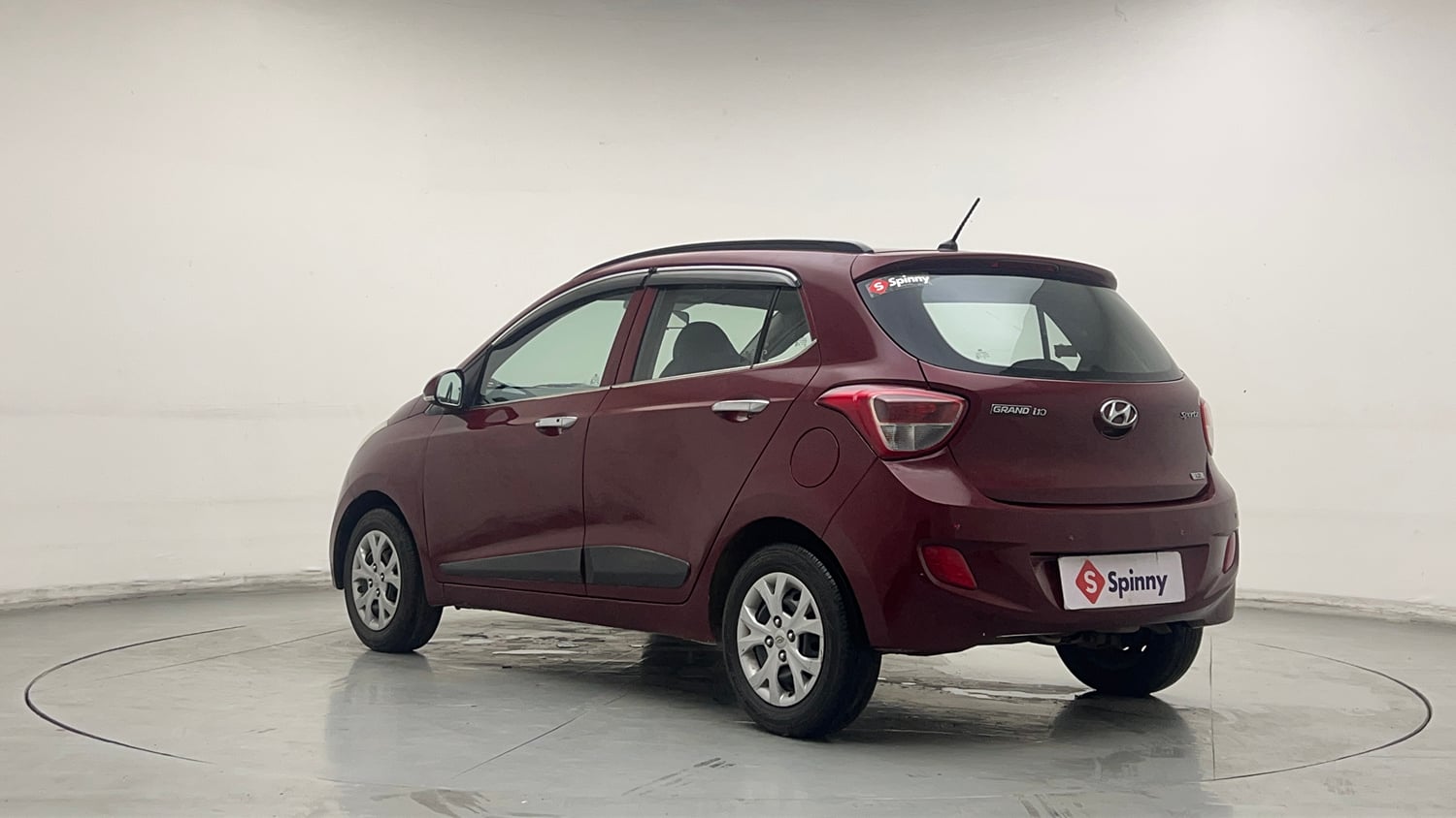 Used 2015 Hyundai Grand i10 Sportz 1.2 Kappa VTVT Petrol Manual exterior LEFT REAR CORNER VIEW