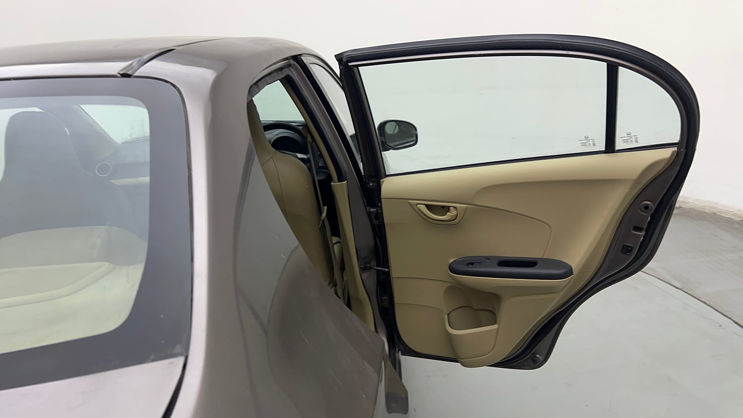 Used 2014 Honda Amaze 1.2 S i-VTEC Petrol Manual interior RIGHT REAR DOOR OPEN VIEW