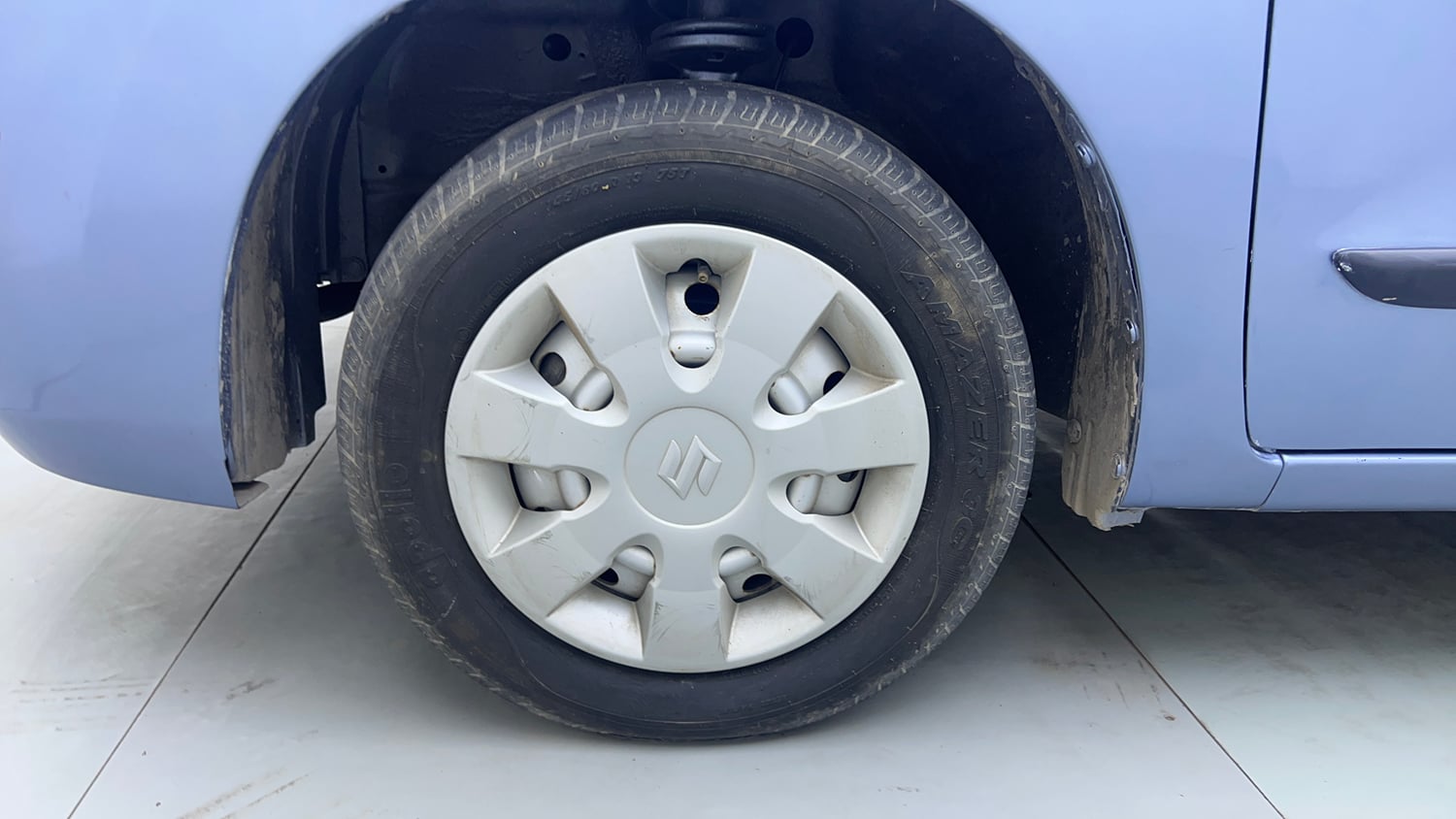 Used 2018 Maruti Suzuki Wagon R LXI CNG Cng Manual tyres LEFT FRONT TYRE RIM VIEW