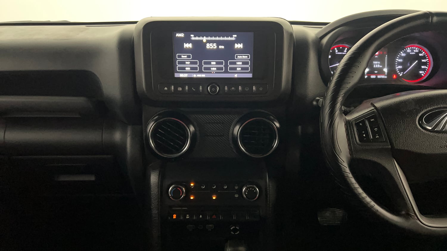 Used 2021 mahindra Thar LX Hard Top Petrol AT 4WD Petrol Automatic interior MUSIC SYSTEM & AC CONTROL VIEW