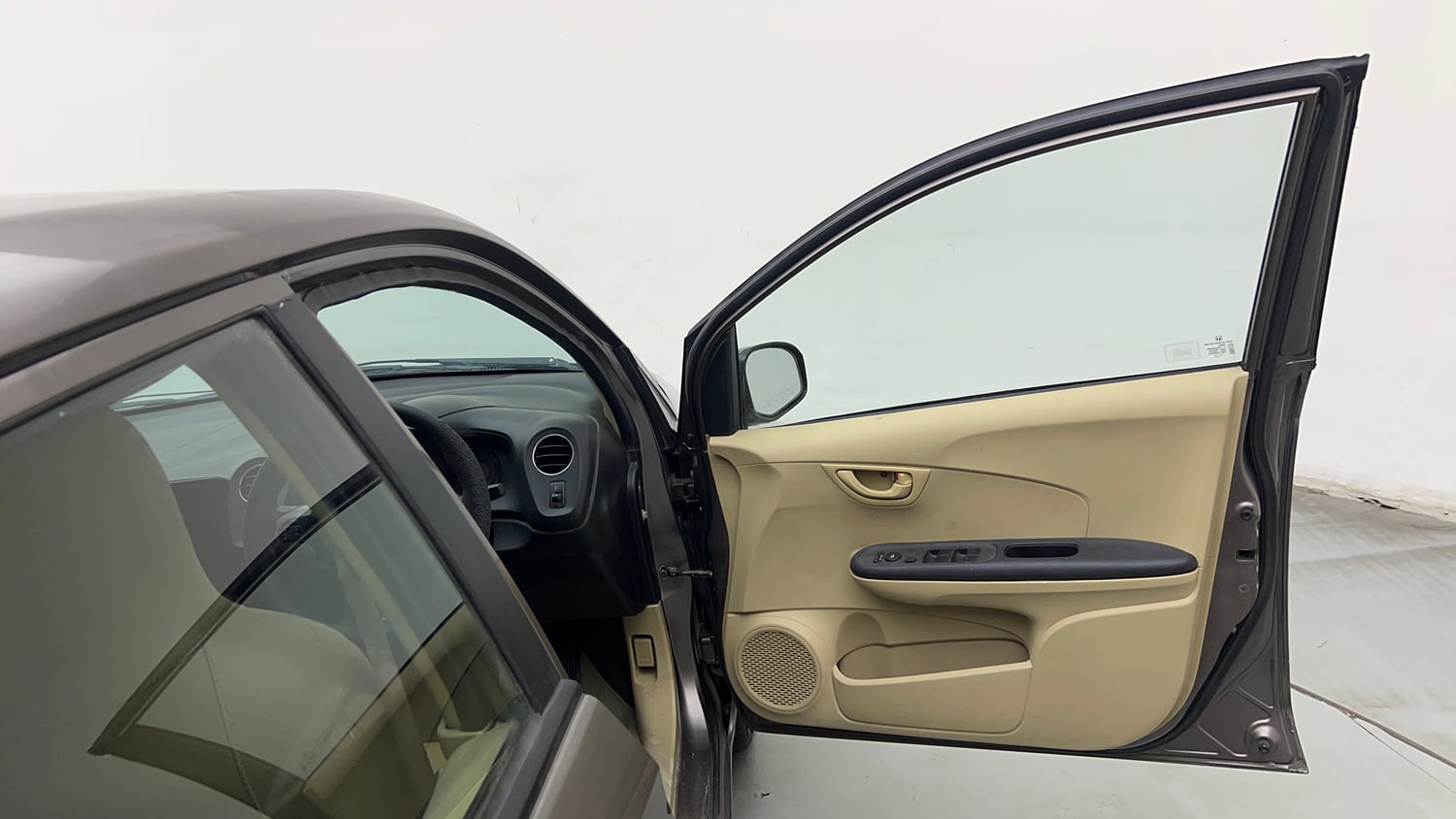 Used 2014 Honda Amaze 1.2 S i-VTEC Petrol Manual interior RIGHT FRONT DOOR OPEN VIEW