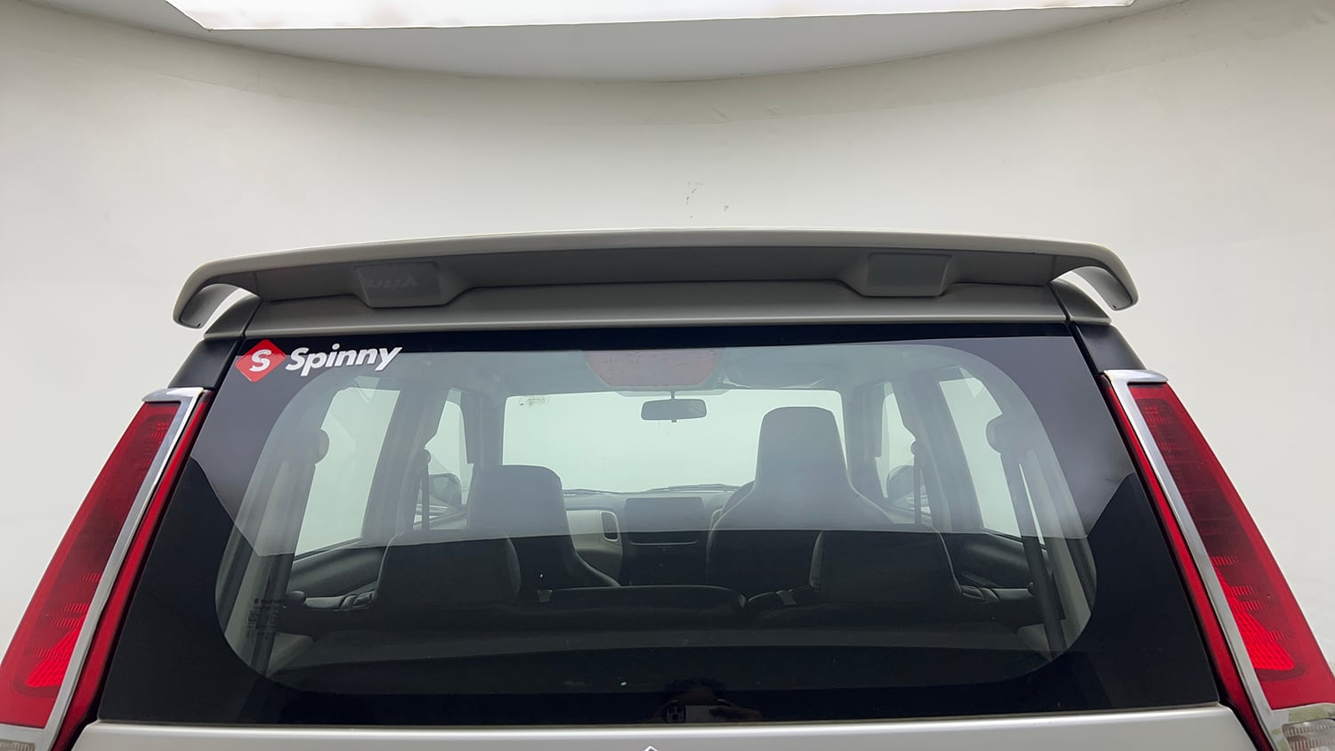 Used 2019 Maruti Suzuki Wagon R VXi 1.2 Petrol Manual exterior BACK WINDSHIELD VIEW