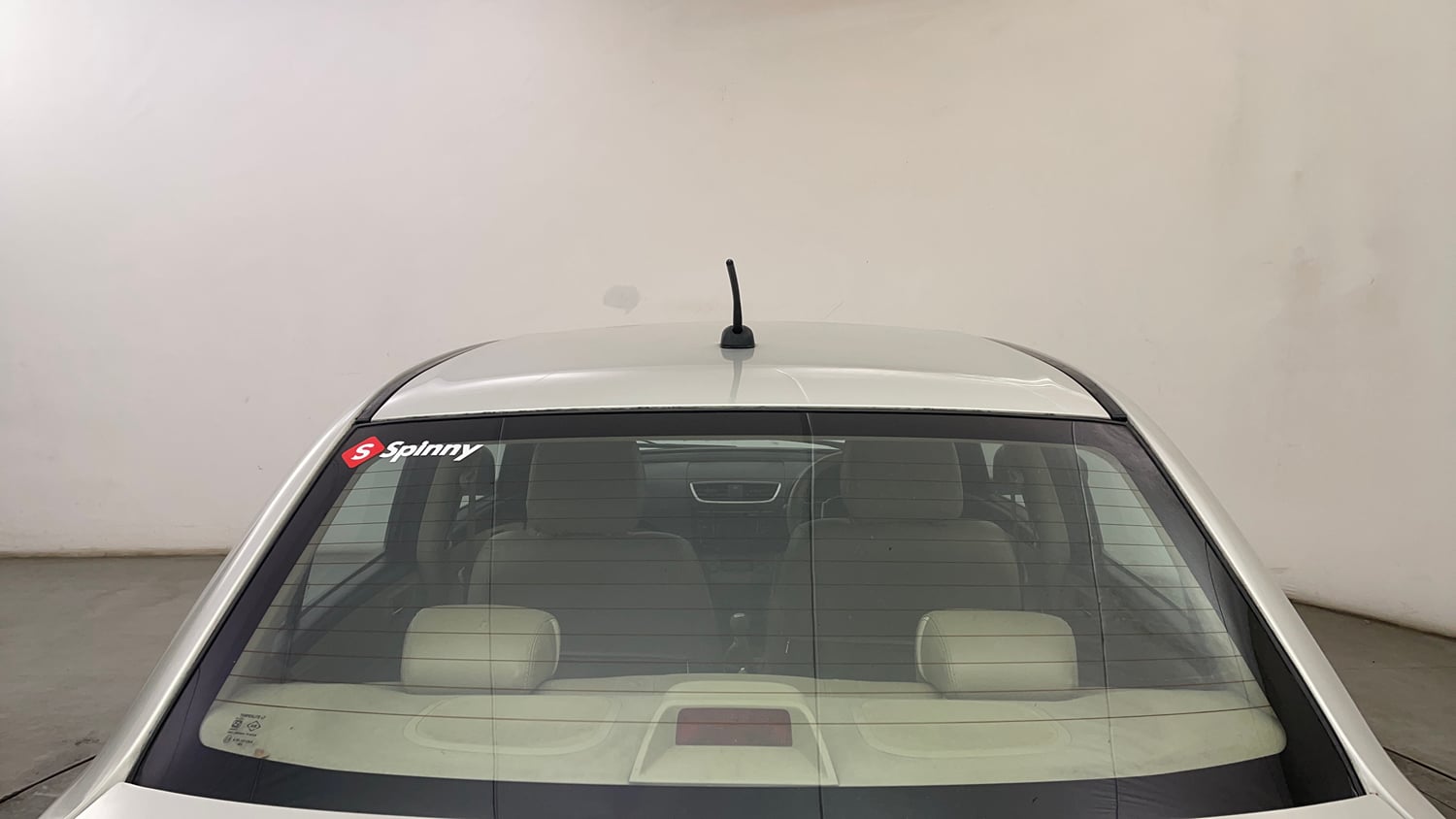 Used 2016 Maruti Suzuki Swift Dzire ZDI Diesel Manual exterior BACK WINDSHIELD VIEW