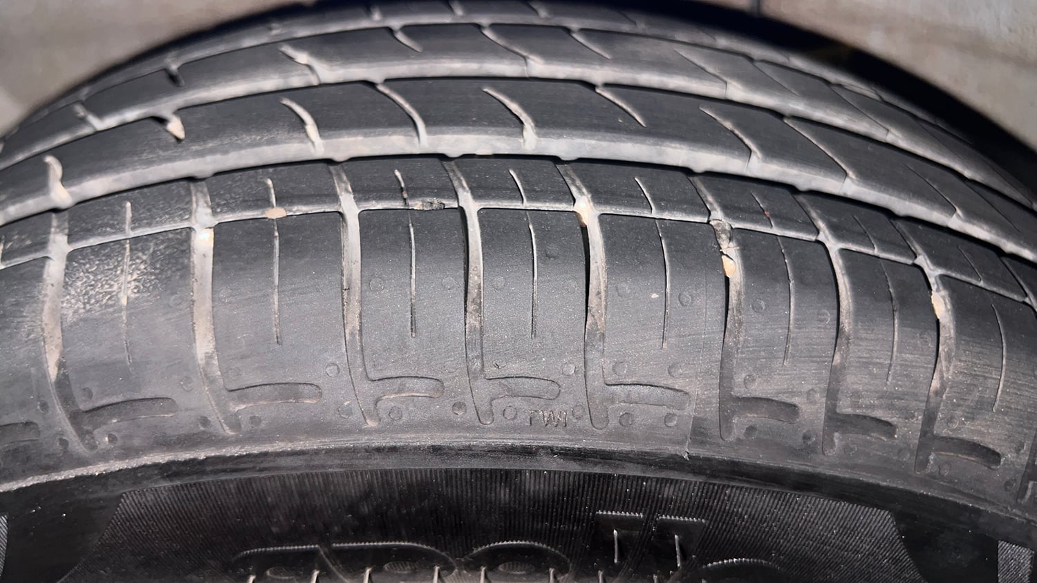 Used 2026 Hyundai Grand i10 Nios Magna 1.2 Kappa Petrol Manual tyres RIGHT REAR TYRE TREAD VIEW