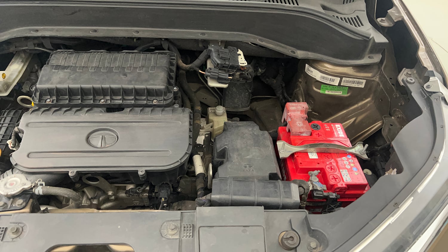 Used 2022 Tata Punch Accomplished AMT Petrol Automatic engine ENGINE LEFT SIDE VIEW