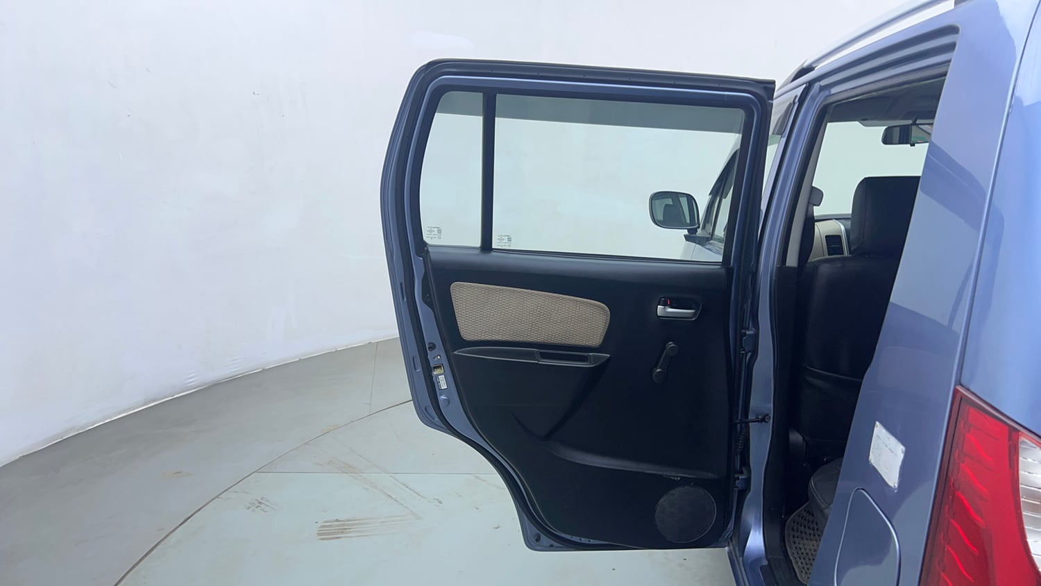 Used 2018 Maruti Suzuki Wagon R LXI CNG Cng Manual interior LEFT REAR DOOR OPEN VIEW