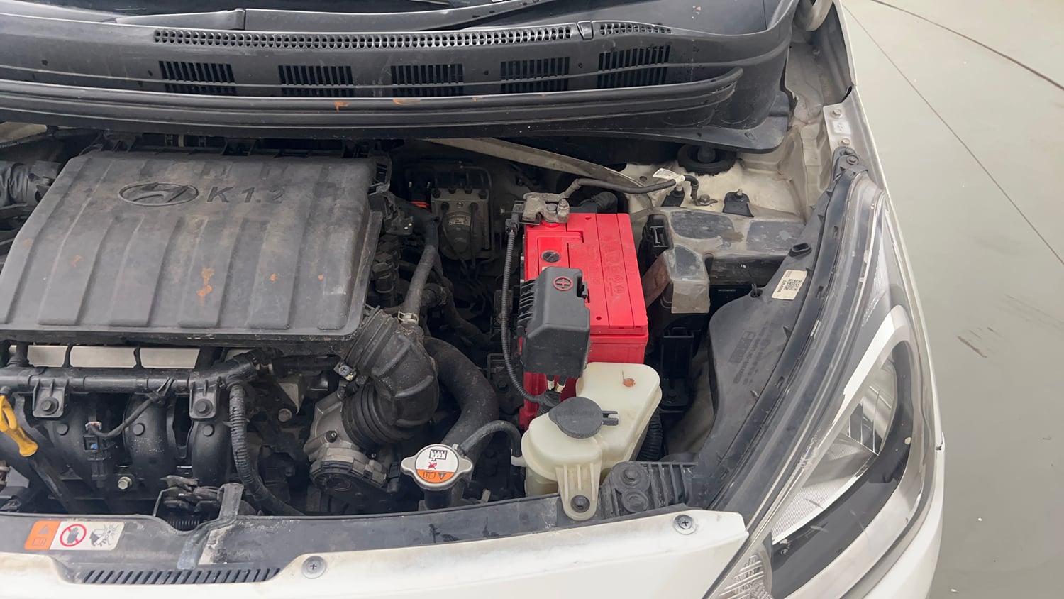 Used 2020 Hyundai Xcent S Petrol Manual engine ENGINE LEFT SIDE VIEW