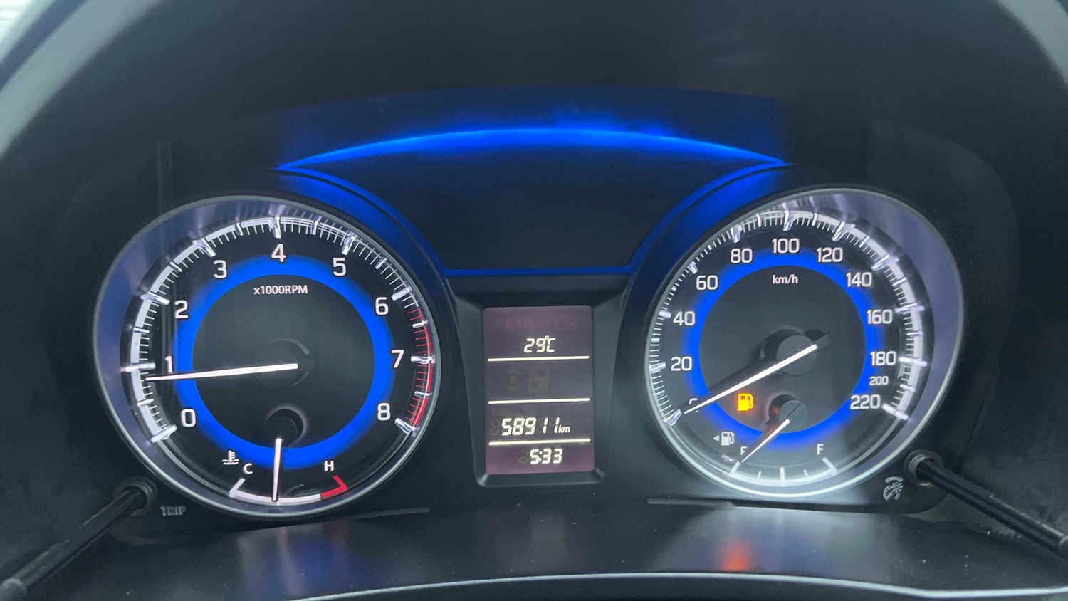 Used 2019 Maruti Suzuki Baleno Delta Petrol Manual interior CLUSTERMETER VIEW