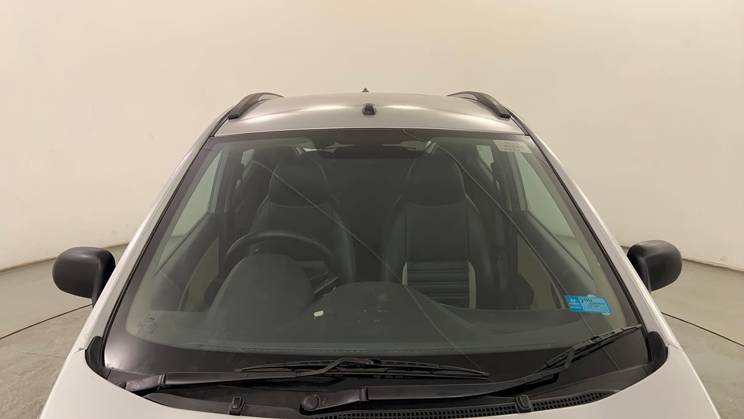 Used 2018 Hyundai Eon Era + Petrol Manual exterior FRONT WINDSHIELD VIEW