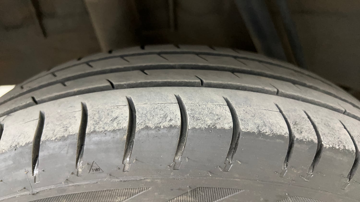 Used 2019 Renault Kwid RXL Petrol Manual tyres RIGHT REAR TYRE TREAD VIEW