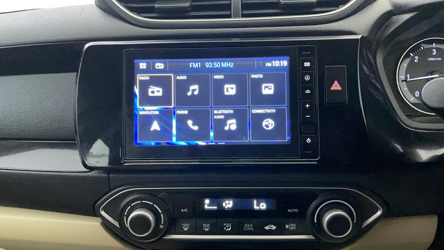 Used 2020 Honda Amaze 1.5 VX MT Diesel Diesel Manual interior MUSIC SYSTEM & AC CONTROL VIEW