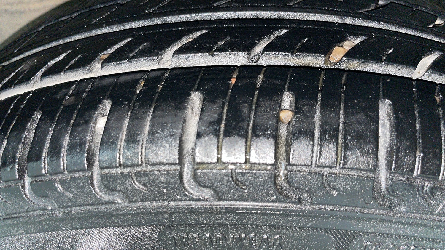Used 2014 Hyundai Grand i10 Magna 1.2 Kappa VTVT Petrol Manual tyres LEFT REAR TYRE TREAD VIEW