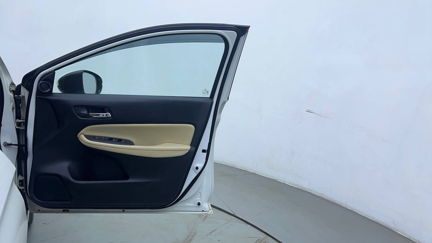 Used 2021 Honda City ZX Petrol Petrol Manual interior RIGHT FRONT DOOR OPEN VIEW