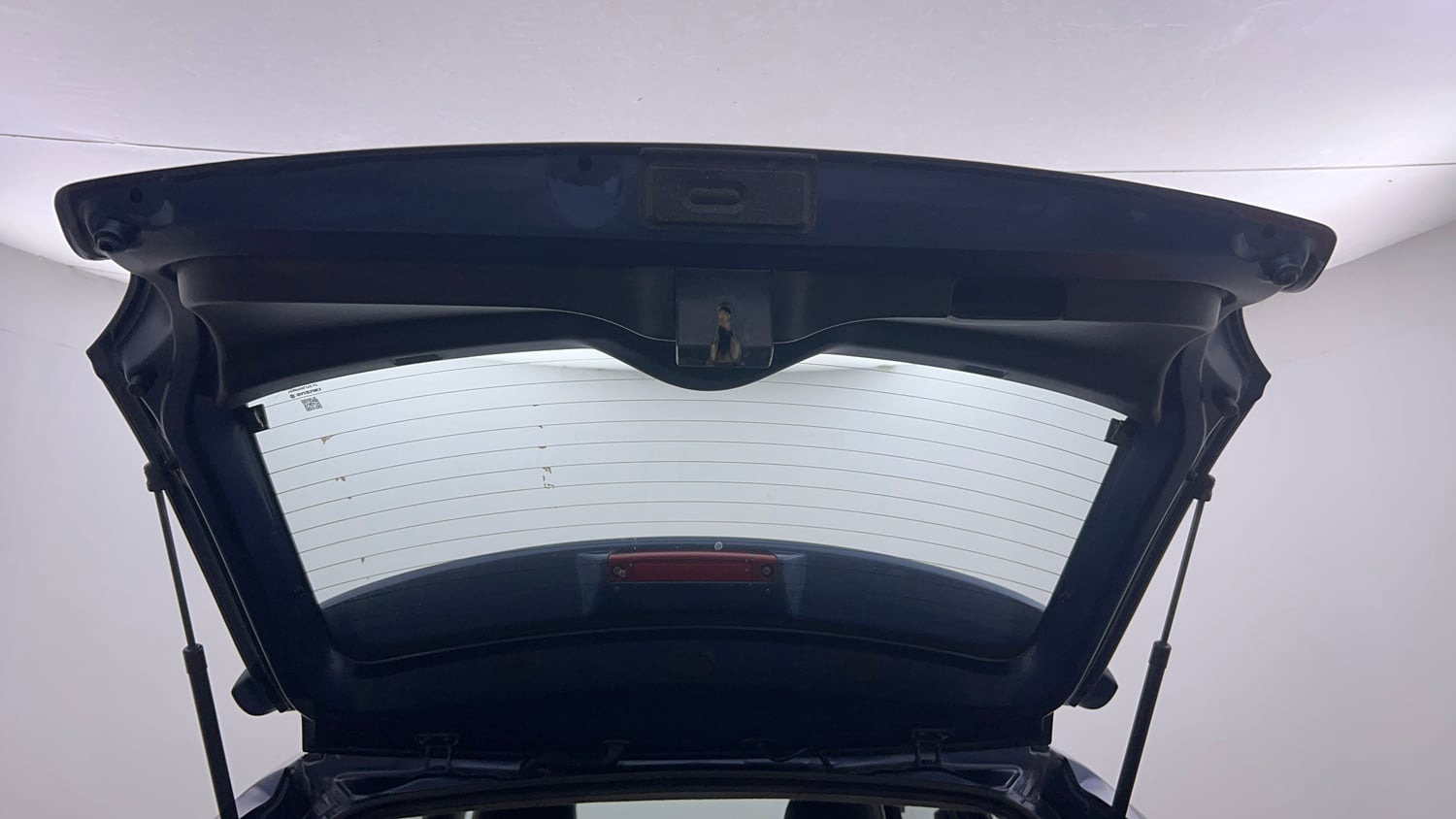 Used 2019 Maruti Suzuki Baleno Delta Petrol Manual interior DICKY DOOR OPEN VIEW