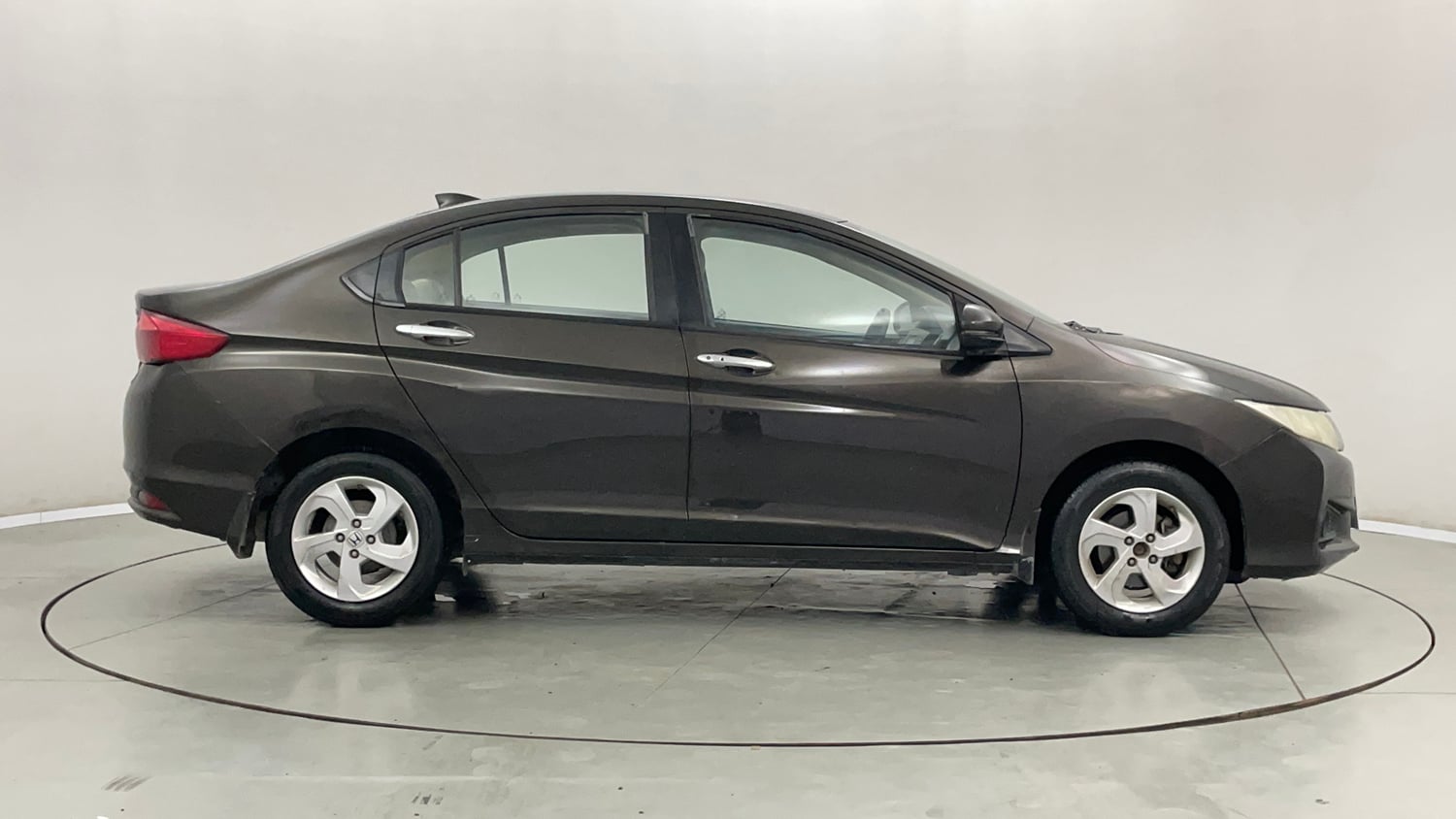 Used 2016 Honda City VX Petrol Manual exterior RIGHT SIDE VIEW