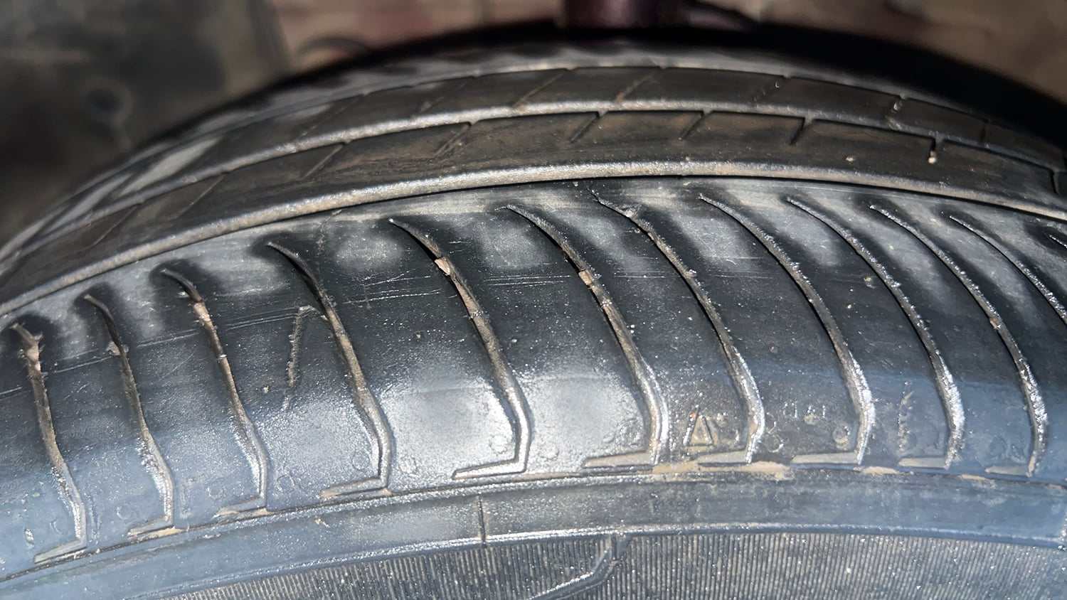 Used 2019 Nissan Micra XV CVT Petrol Automatic tyres LEFT FRONT TYRE TREAD VIEW