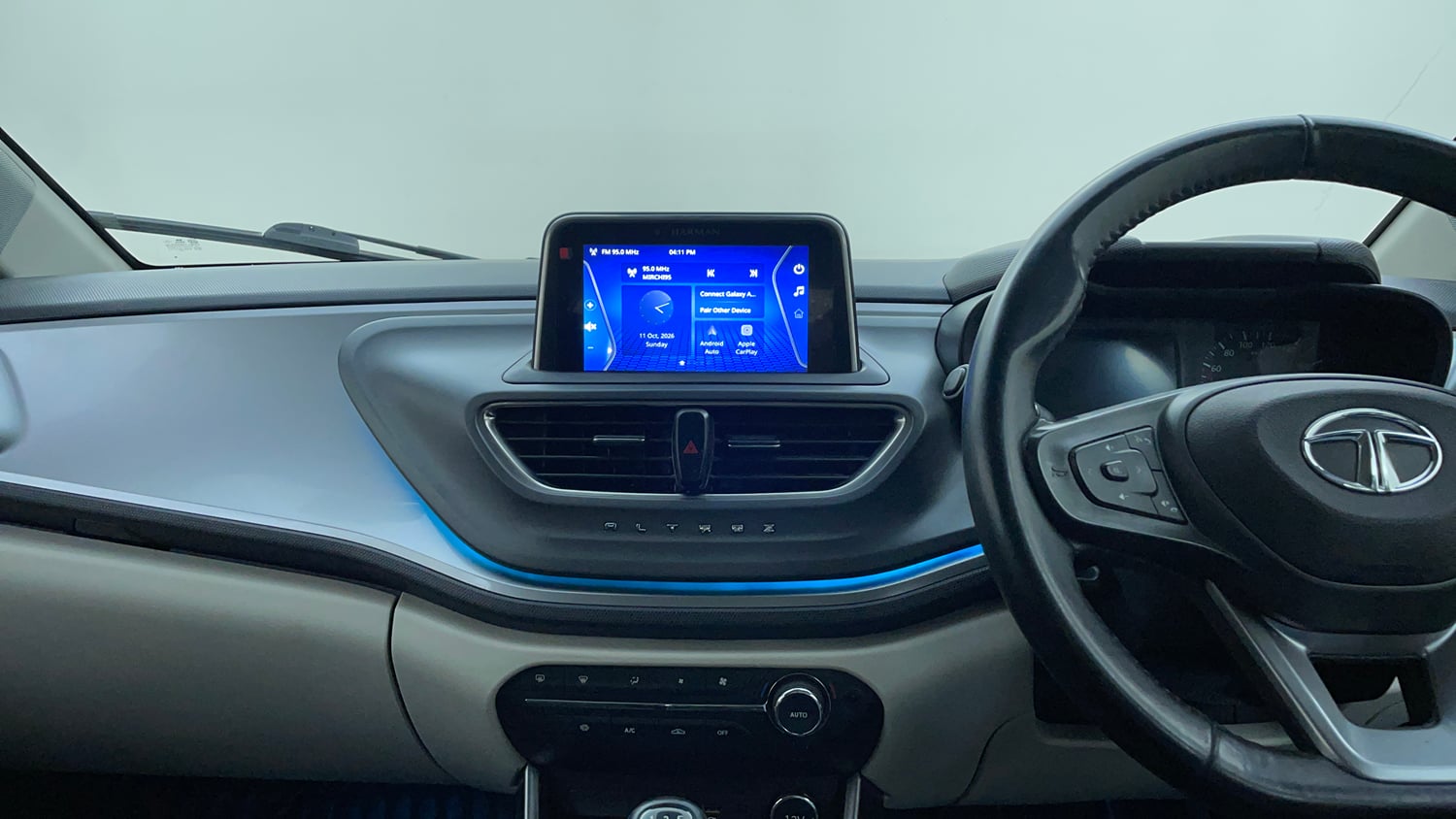 Used 2022 Tata Altroz XZ Plus Petrol Petrol Manual interior MUSIC SYSTEM & AC CONTROL VIEW