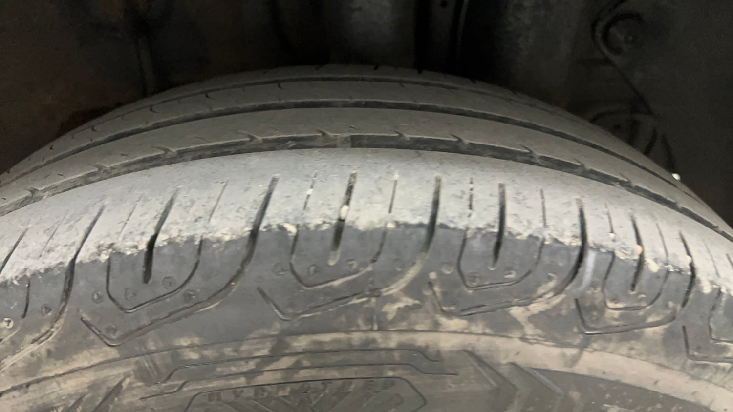 Used 2017 Hyundai Elite i20 Sportz 1.2 Petrol Manual tyres LEFT REAR TYRE TREAD VIEW