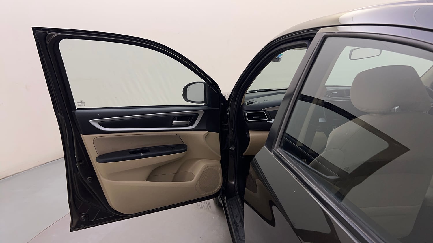 Used 2024 honda Amaze 2nd Generation VX 1.2 Petrol CVT Petrol Automatic interior LEFT FRONT DOOR OPEN VIEW
