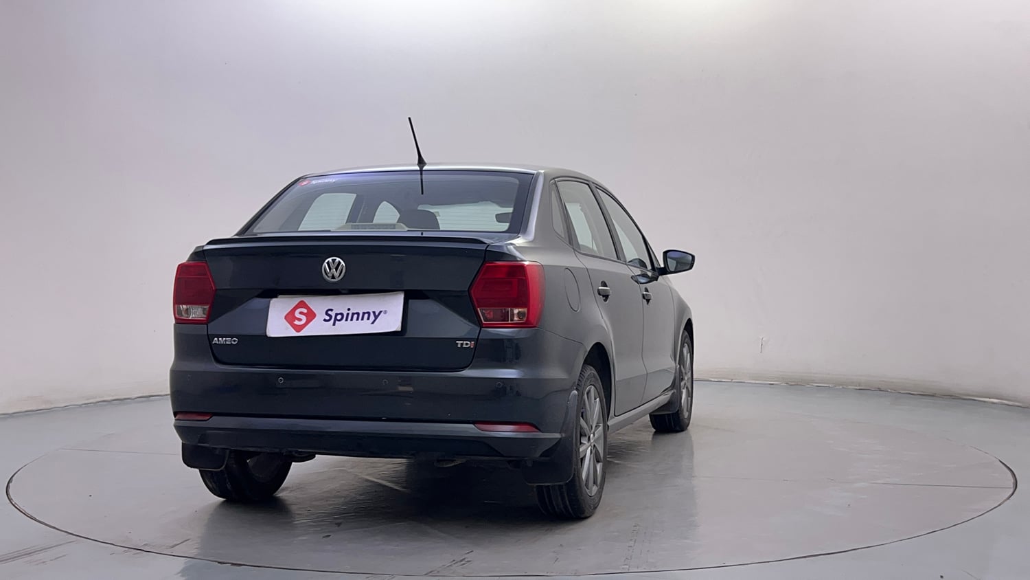 Used 2019 Volkswagen Ameo Highline Plus 1.5L (D) Diesel Manual exterior RIGHT REAR CORNER VIEW
