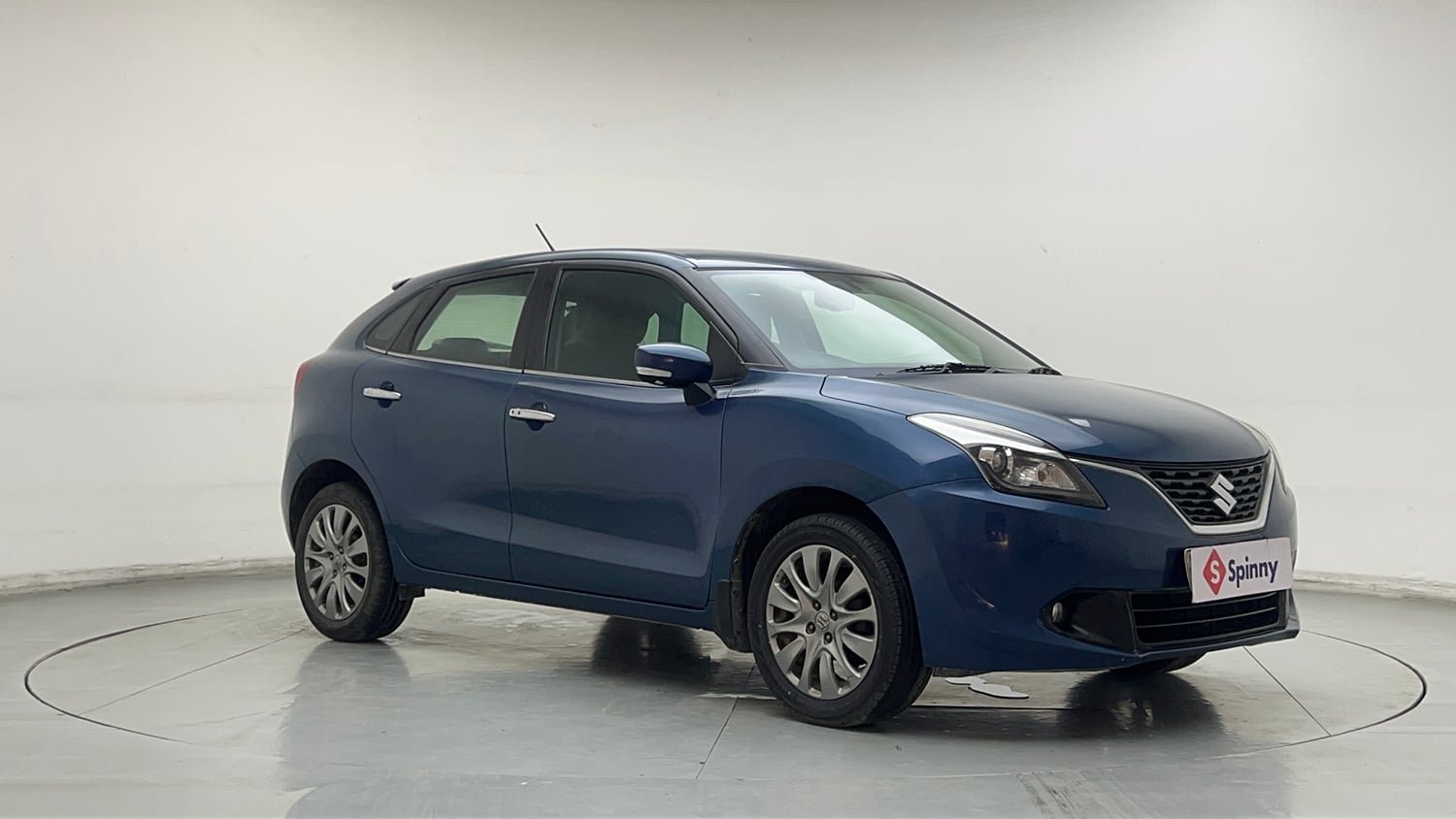 Used 2016 Maruti Suzuki Baleno Alpha 1.2 Petrol Manual exterior RIGHT FRONT CORNER VIEW