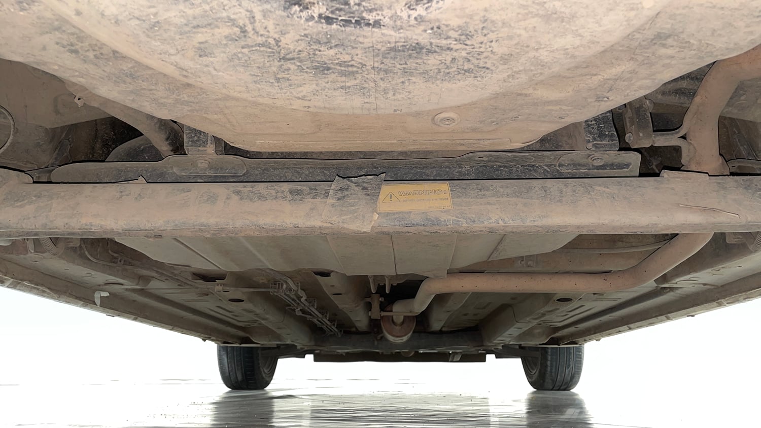 Used 2022 Tata Altroz XZ Plus Petrol Petrol Manual extra REAR UNDERBODY VIEW (TAKEN FROM REAR)