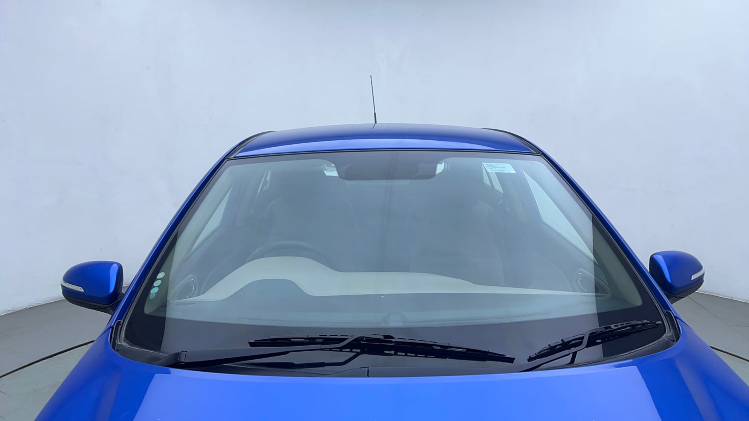 Used 2017 Hyundai Elite i20 Sportz 1.2 Petrol Manual exterior FRONT WINDSHIELD VIEW