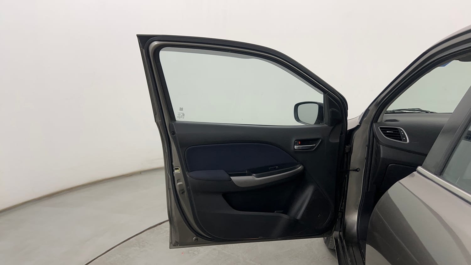 Used 2020 Maruti Suzuki Baleno Zeta Petrol Manual interior LEFT FRONT DOOR OPEN VIEW