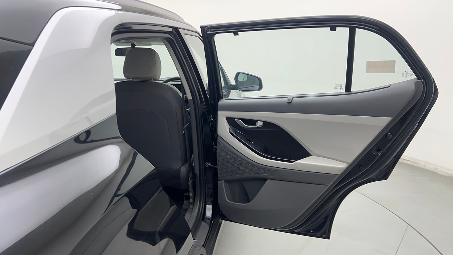 Used 2025 Hyundai Creta 1.5 CRDi Diesel MT DSL S(O) Diesel Manual interior RIGHT REAR DOOR OPEN VIEW