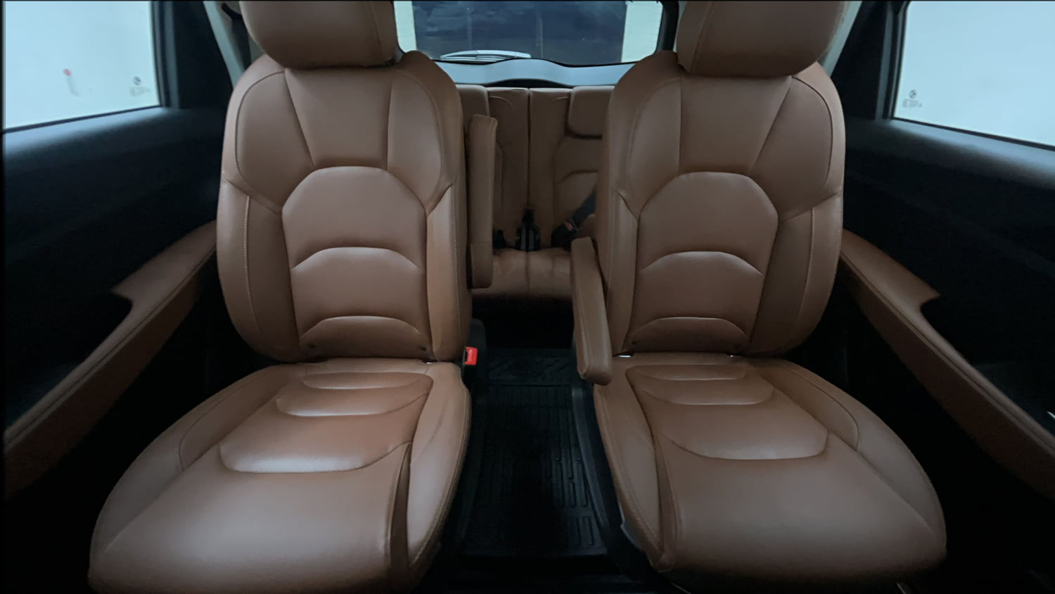 Used 2021 MG Motors Hector Plus Sharp 1.5 Petrol Turbo DCT 6-STR Petrol Automatic interior REAR SEAT CONDITION VIEW
