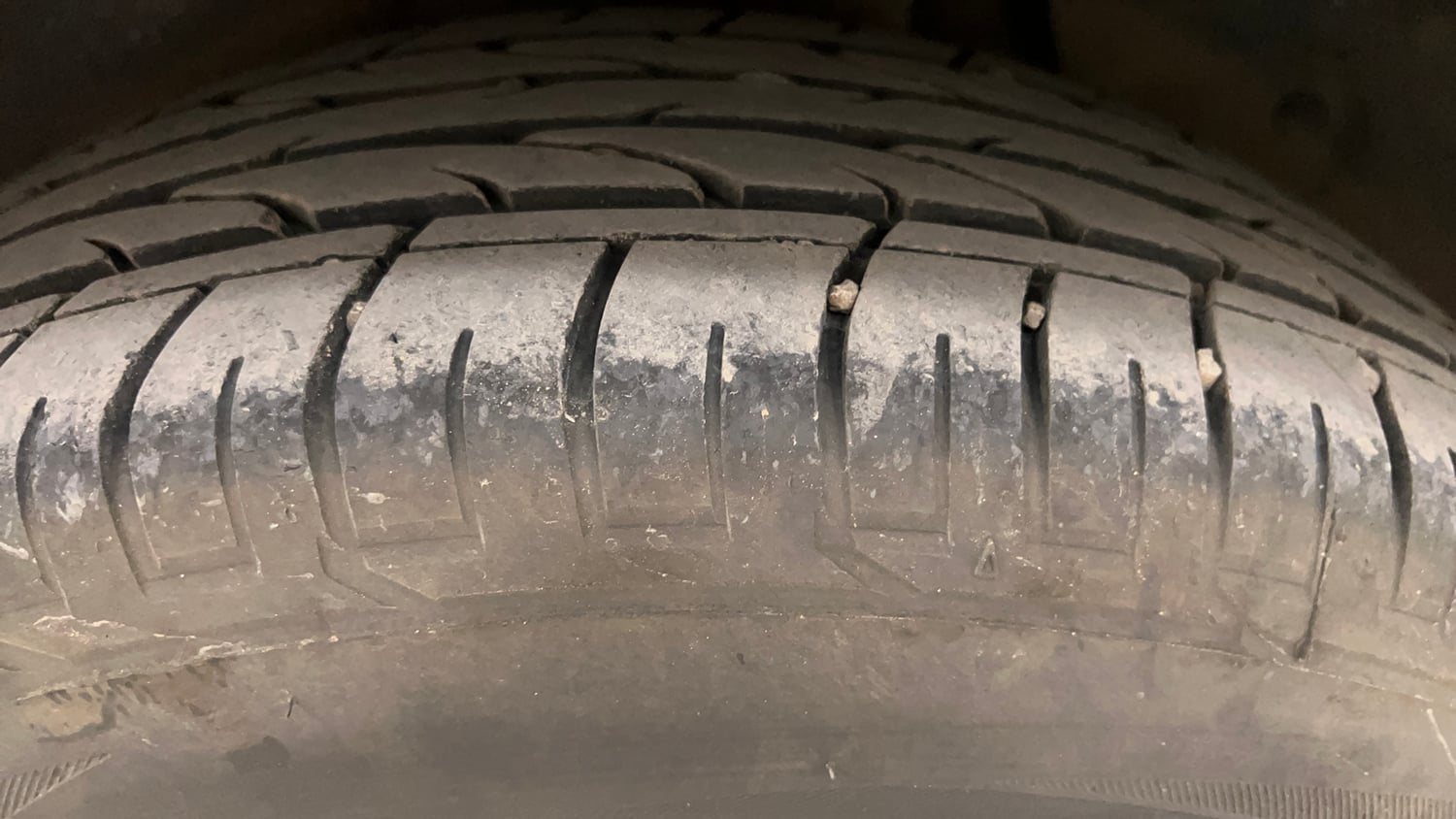 Used 2018 Hyundai Creta SX 1.6 CRDI (O) Diesel Manual tyres LEFT REAR TYRE TREAD VIEW
