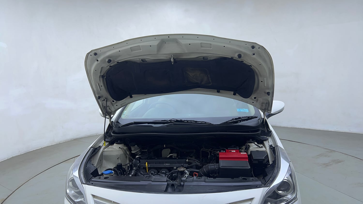 Used 2016 Hyundai Verna 1.6 VTVT SX AT Petrol Automatic engine ENGINE & BONNET OPEN FRONT VIEW