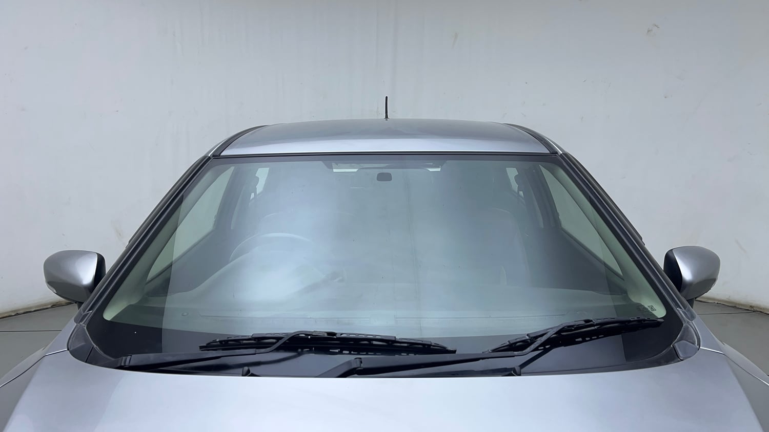 Used 2021 Maruti Suzuki Baleno Delta Petrol Manual exterior FRONT WINDSHIELD VIEW