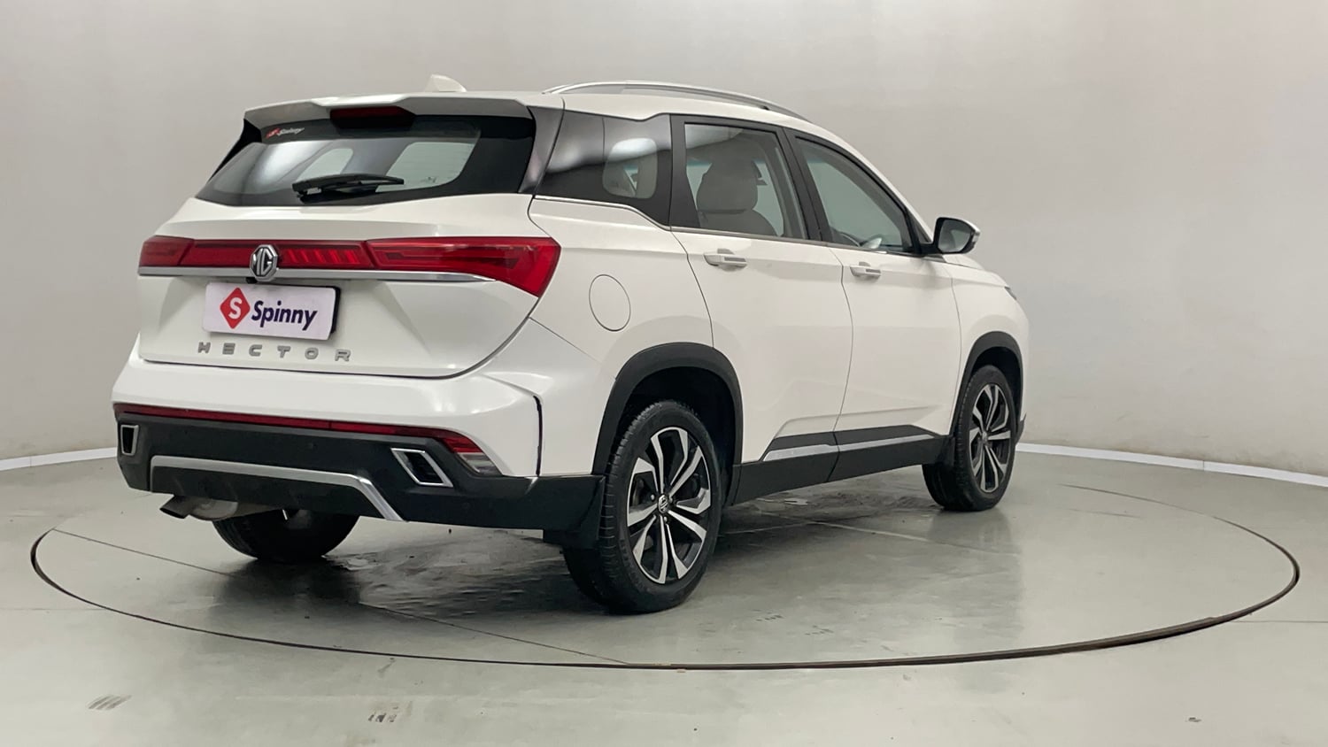 Used 2024 MG Motors Hector Sharp Pro 1.5 Turbo CVT Petrol Automatic exterior RIGHT REAR CORNER VIEW