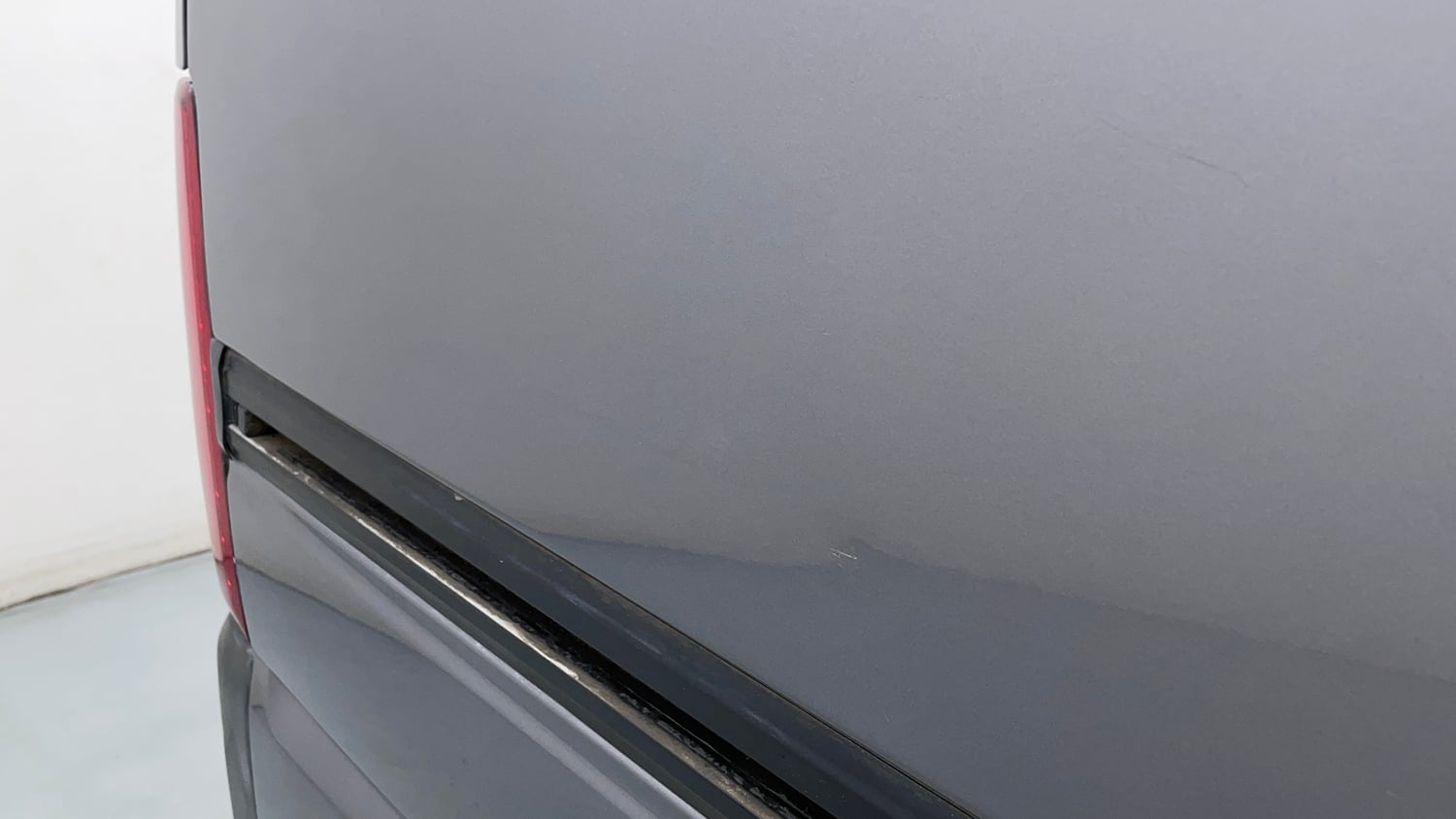 Used 2023 Maruti Suzuki Eeco 5 STR AC Petrol Manual dents MINOR SCRATCH