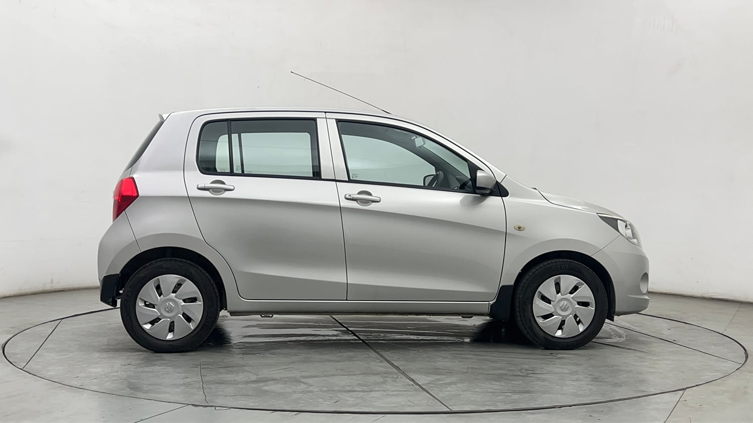 Used 2014 Maruti Suzuki Celerio VXi Petrol Manual exterior RIGHT SIDE VIEW