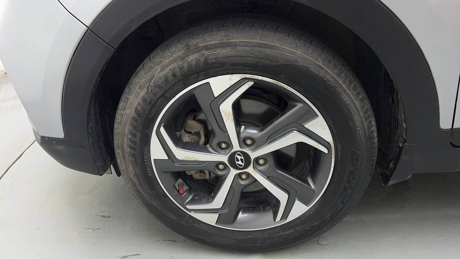 Used 2019 Hyundai Creta SX 1.6 (O) Executive Petrol Petrol Manual tyres LEFT FRONT TYRE RIM VIEW
